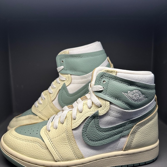 Air Jordan mm - Picture 6 of 6